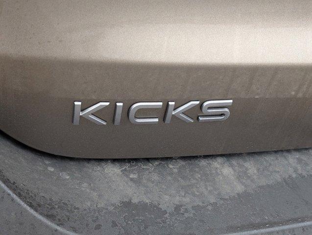 new 2025 Nissan Kicks car