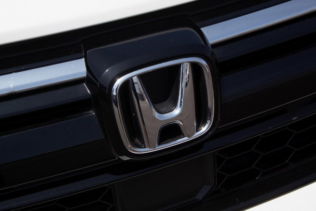 used 2021 Honda CR-V car, priced at $24,899
