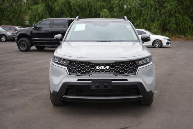 used 2022 Kia Sorento car, priced at $28,399