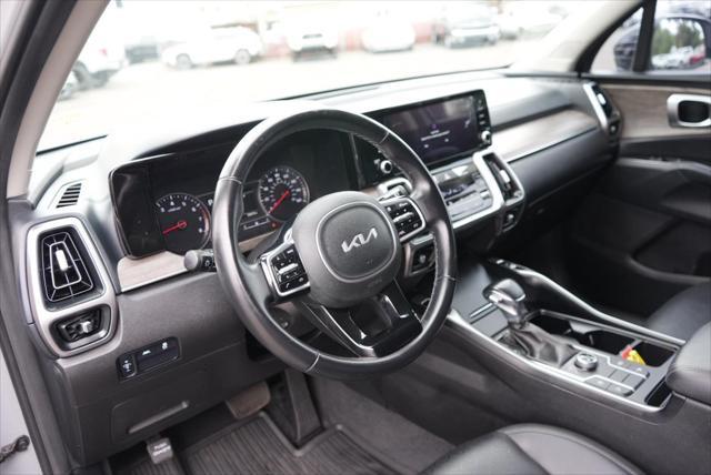 used 2022 Kia Sorento car, priced at $27,099