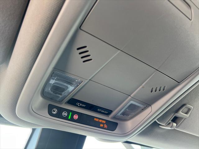 used 2022 Chevrolet Equinox car, priced at $18,999