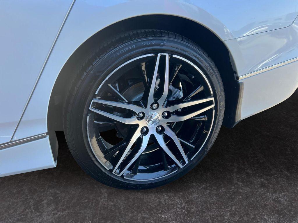 used 2022 Honda Accord Hybrid car, priced at $24,199