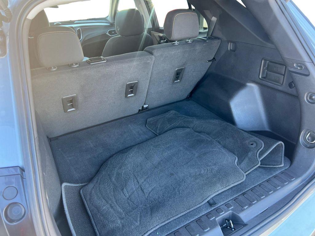 used 2024 Chevrolet Equinox car, priced at $22,199
