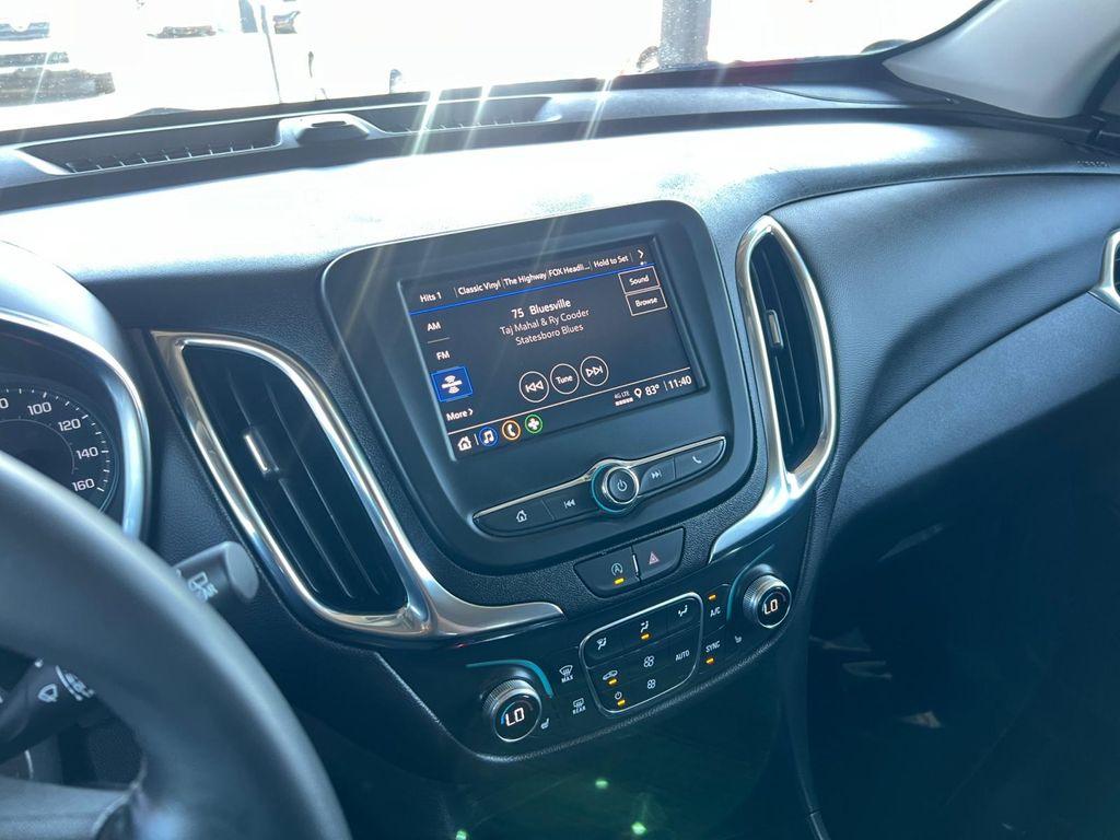 used 2024 Chevrolet Equinox car, priced at $22,199