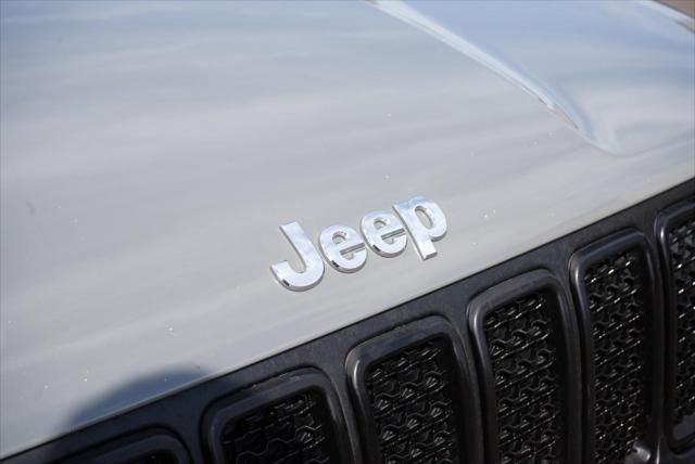 used 2020 Jeep Renegade car, priced at $12,499