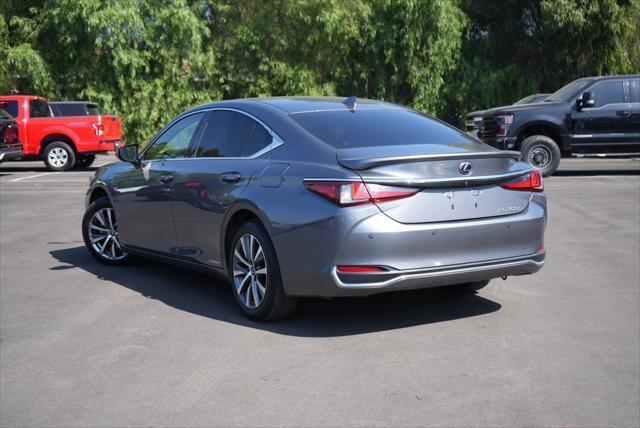 used 2019 Lexus ES 300h car, priced at $29,999