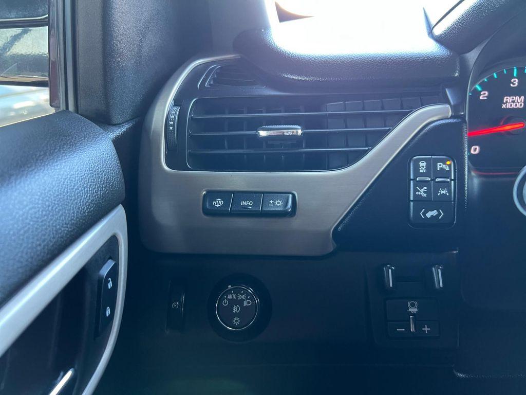 used 2019 GMC Yukon car, priced at $38,199