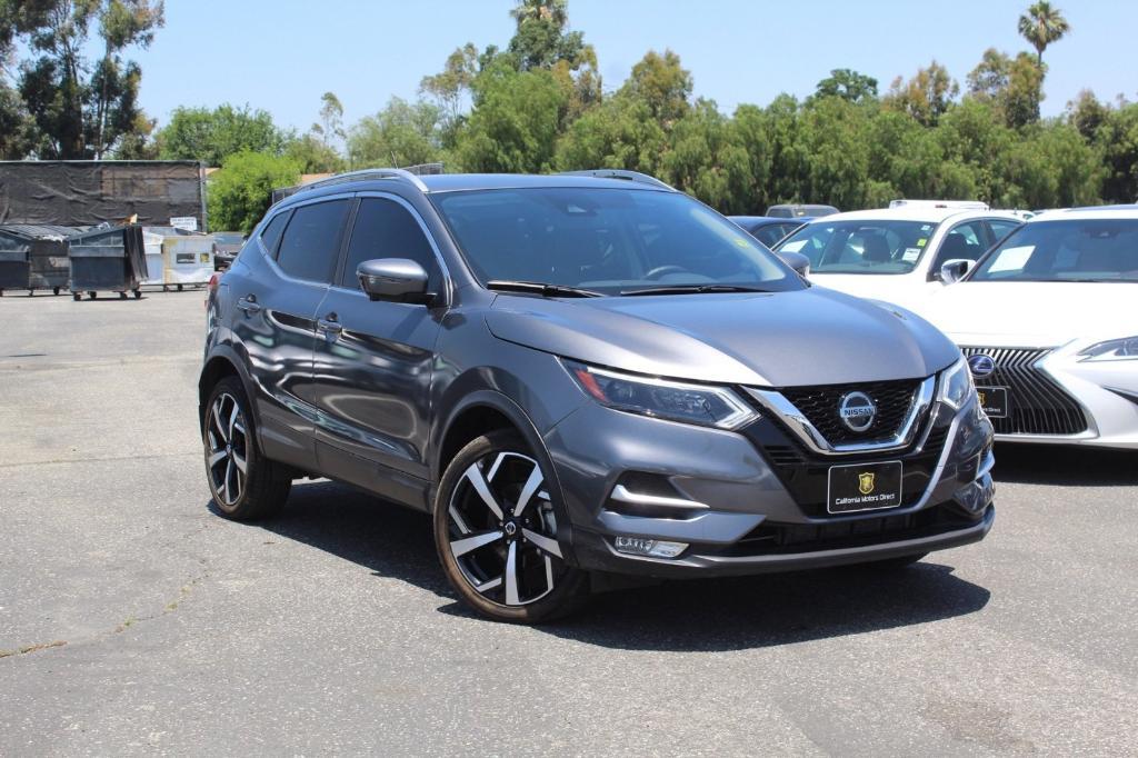 used 2022 Nissan Rogue Sport car, priced at $22,999