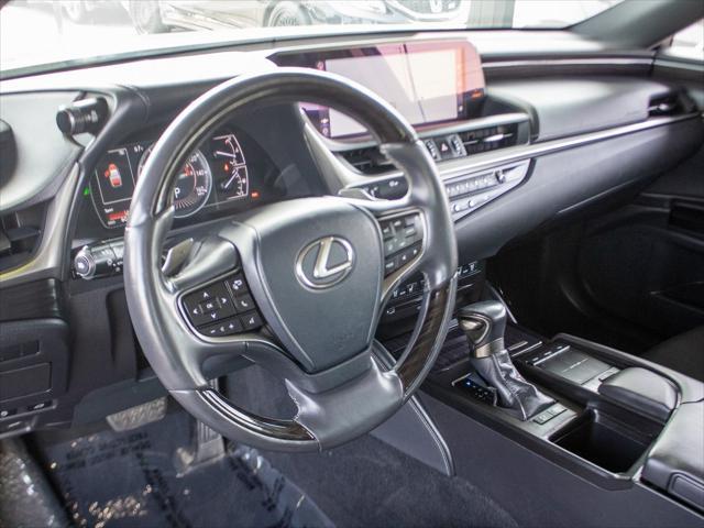 used 2020 Lexus ES 300h car, priced at $28,268