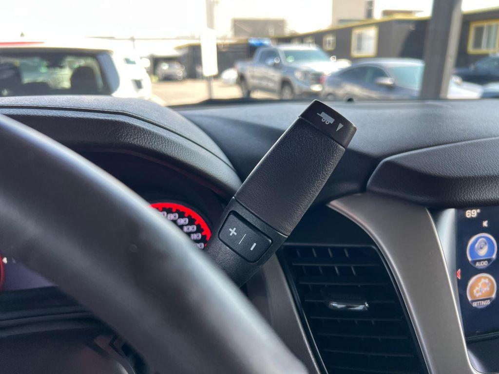 used 2016 GMC Yukon car, priced at $35,499