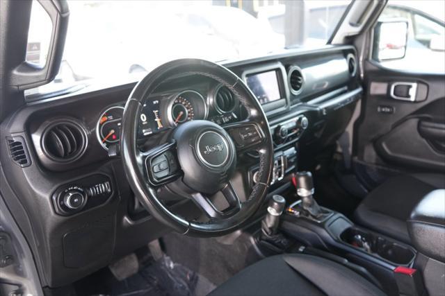 used 2020 Jeep Wrangler Unlimited car, priced at $27,999