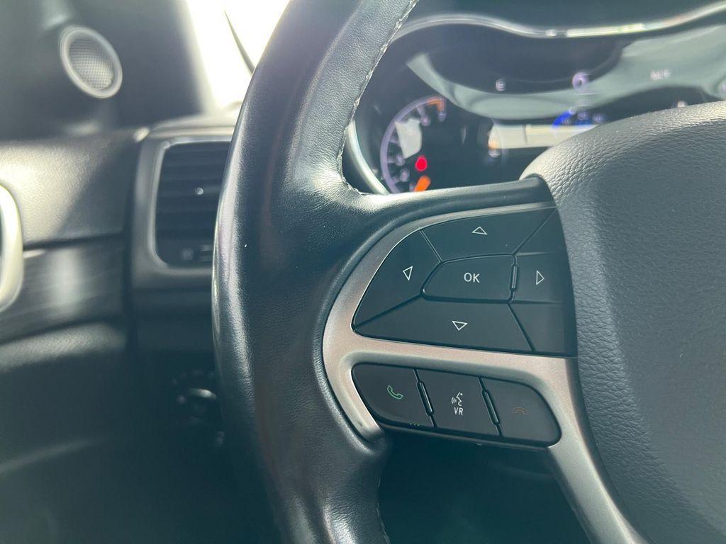 used 2021 Jeep Grand Cherokee car, priced at $21,899