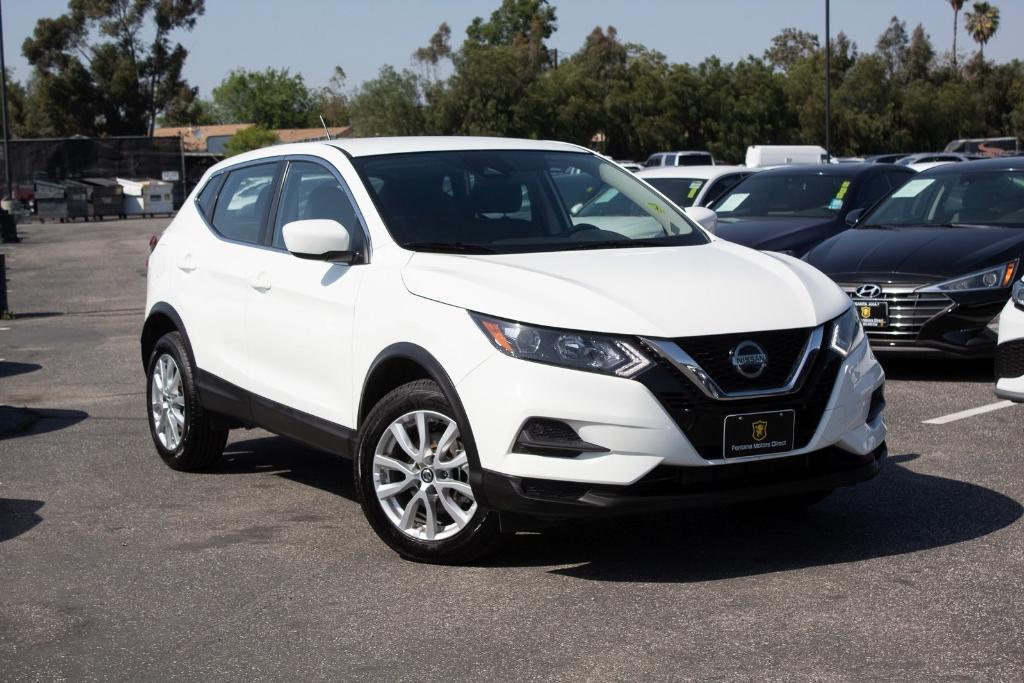 used 2021 Nissan Rogue Sport car, priced at $14,899