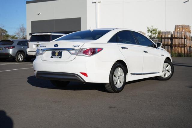 used 2015 Hyundai Sonata Hybrid car, priced at $10,899