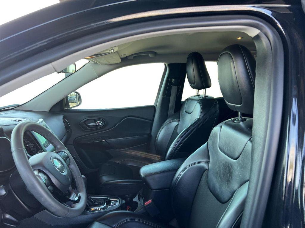 used 2020 Jeep Cherokee car, priced at $16,599