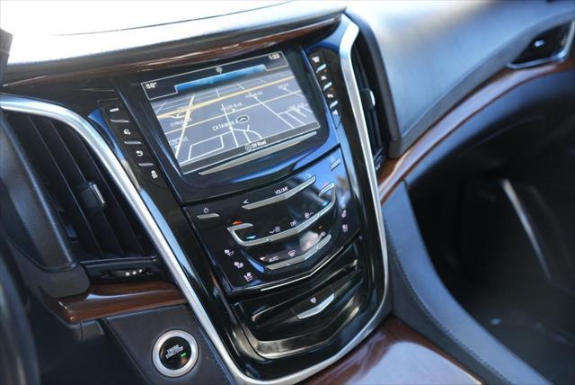 used 2019 Cadillac Escalade ESV car, priced at $43,799