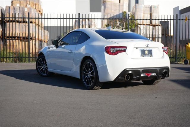 used 2020 Toyota 86 car, priced at $23,199