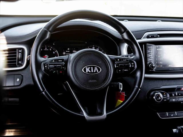 used 2018 Kia Sorento car, priced at $13,157