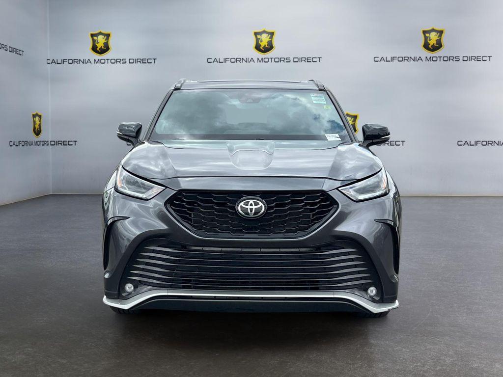 used 2023 Toyota Highlander car, priced at $33,199
