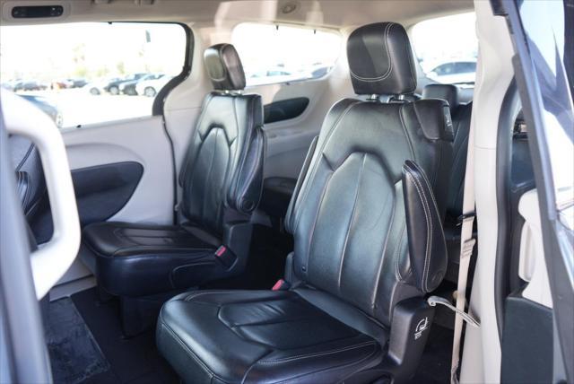 used 2022 Chrysler Pacifica car, priced at $20,909