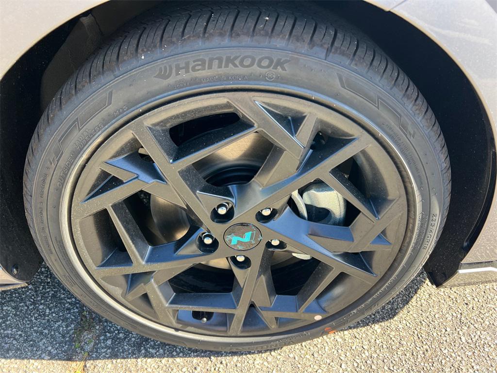 new 2025 Hyundai Elantra car, priced at $28,840