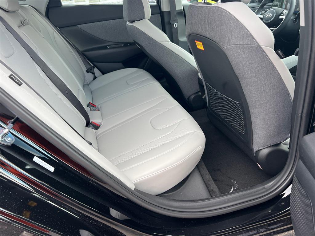 new 2025 Hyundai Elantra car, priced at $26,650