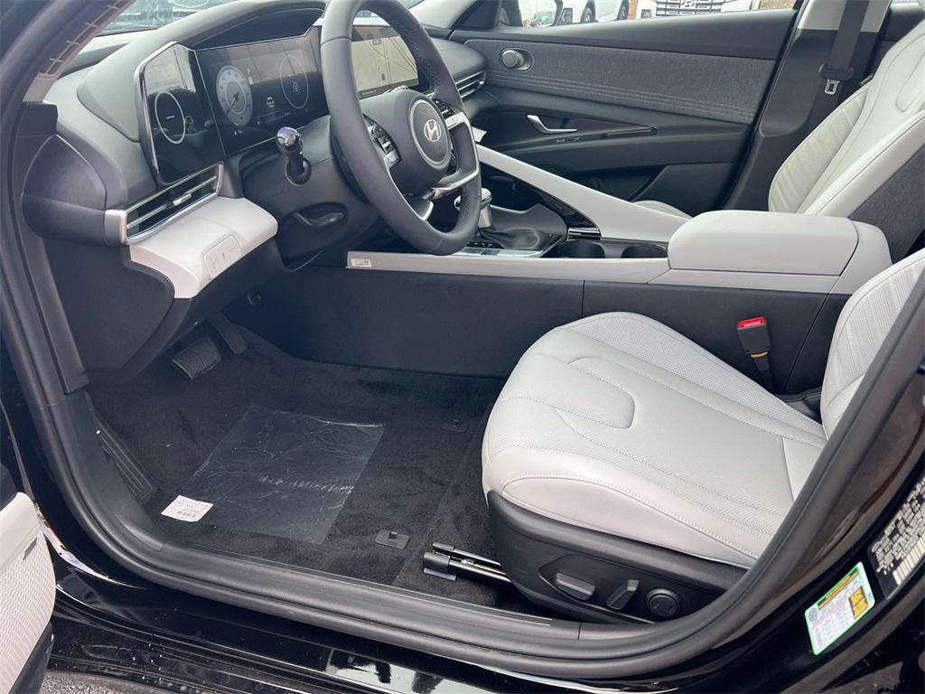 new 2025 Hyundai Elantra car, priced at $26,650