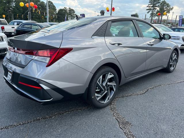 new 2025 Hyundai Elantra car, priced at $23,987