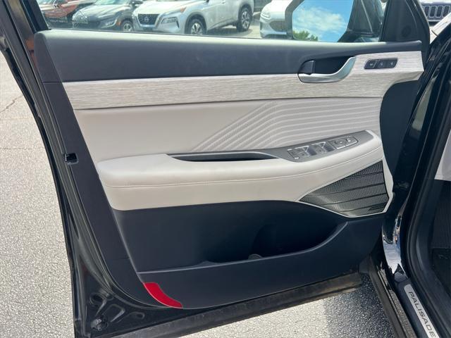 used 2023 Hyundai Palisade car, priced at $37,994