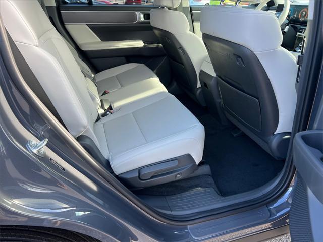 new 2025 Hyundai Santa Fe car, priced at $35,580
