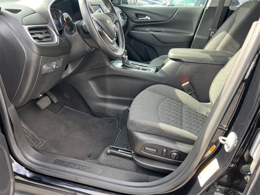 used 2022 Chevrolet Equinox car, priced at $14,444