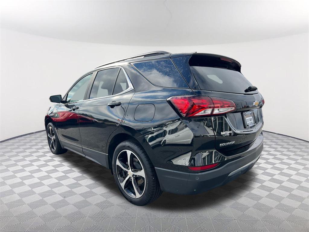 used 2022 Chevrolet Equinox car, priced at $14,444