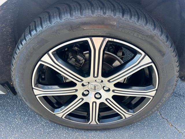 used 2020 Volvo XC60 car, priced at $21,663
