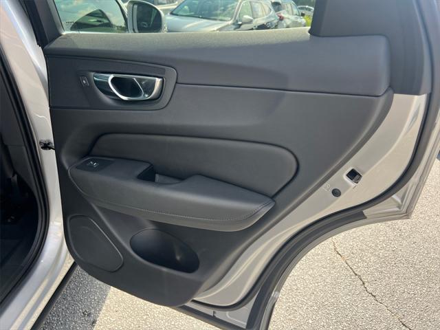 used 2020 Volvo XC60 car, priced at $21,663