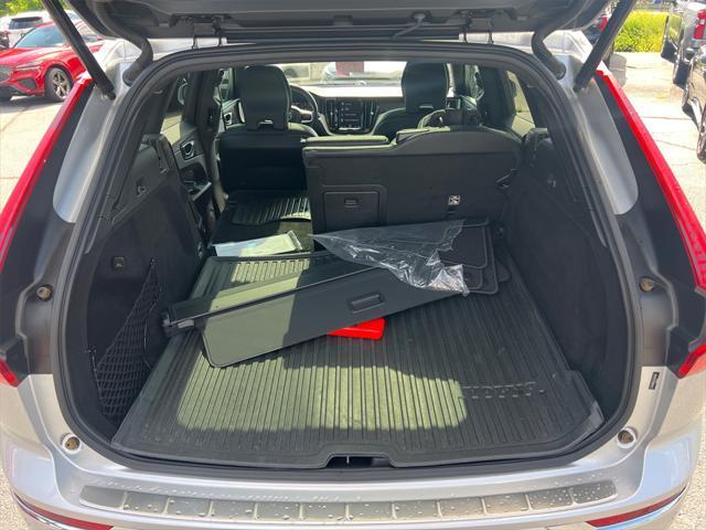 used 2020 Volvo XC60 car, priced at $21,663