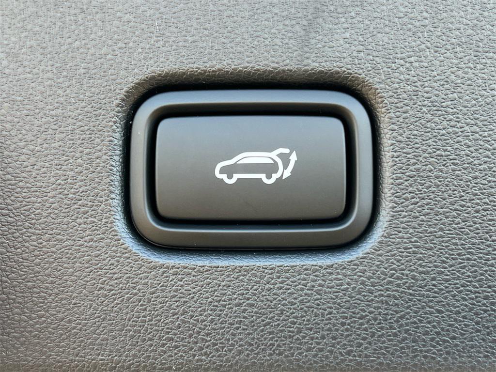 new 2026 Hyundai Tucson car, priced at $29,900