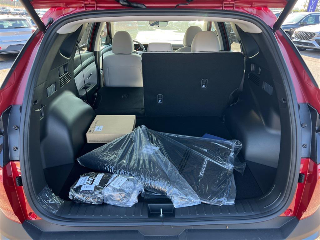 new 2026 Hyundai Tucson car, priced at $29,900