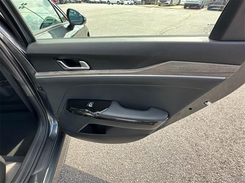 used 2024 Kia K5 car, priced at $27,441