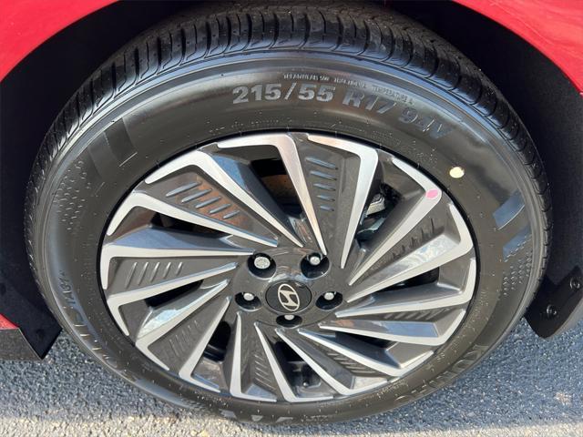 new 2025 Hyundai Sonata Hybrid car, priced at $31,760