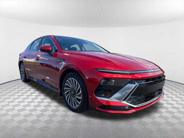 new 2025 Hyundai Sonata Hybrid car, priced at $31,760