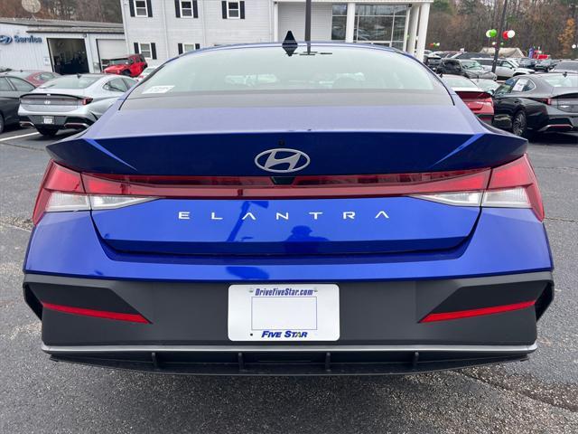 new 2025 Hyundai Elantra car, priced at $23,065