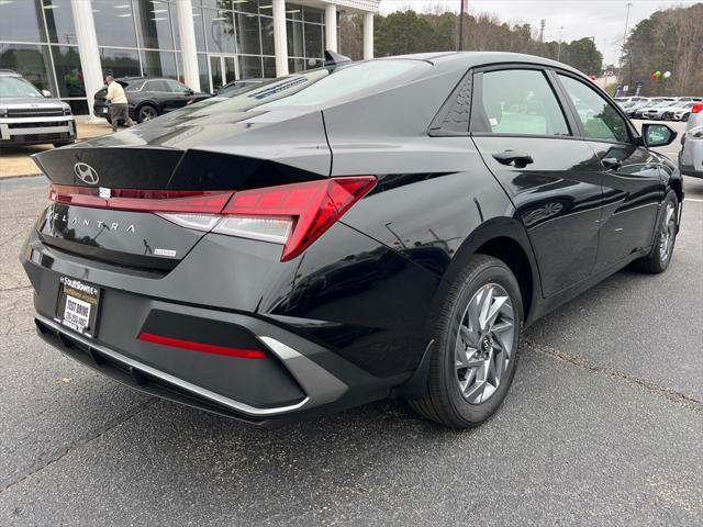 new 2025 Hyundai Elantra HEV car, priced at $23,887