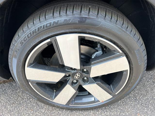 new 2025 Hyundai Santa Fe car, priced at $43,105