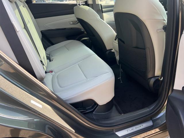 new 2025 Hyundai TUCSON Hybrid car, priced at $41,845
