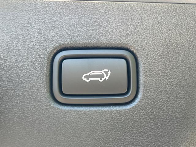 new 2025 Hyundai TUCSON Hybrid car, priced at $41,845