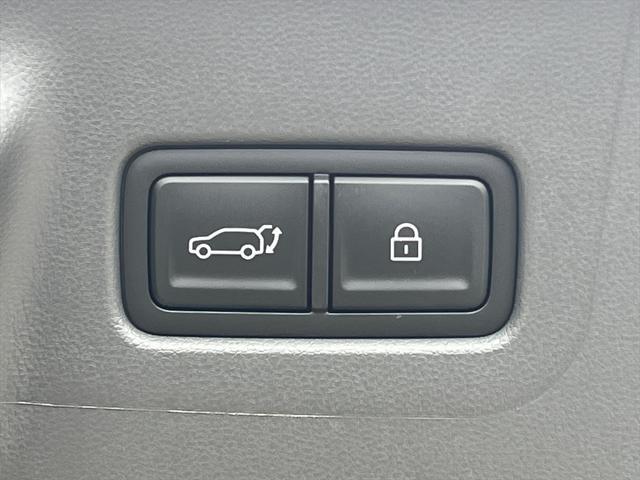 new 2025 Hyundai Santa Fe car, priced at $35,889