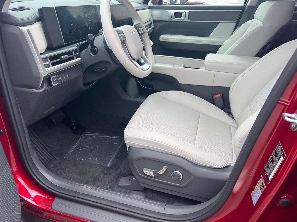 new 2025 Hyundai Santa Fe car, priced at $33,587