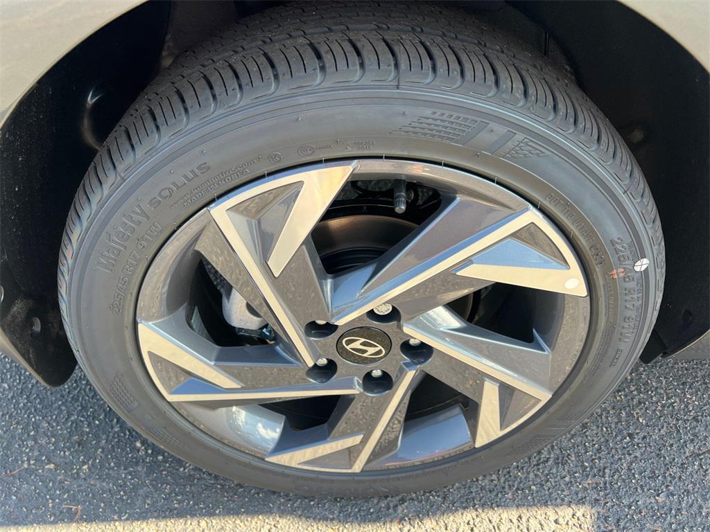 new 2025 Hyundai Elantra car, priced at $23,175