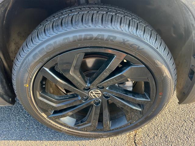 used 2022 Volkswagen Atlas car, priced at $27,663