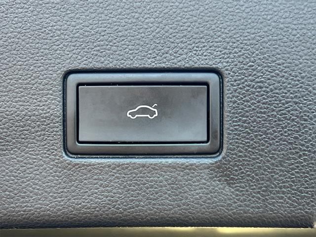used 2022 Volkswagen Atlas car, priced at $27,663
